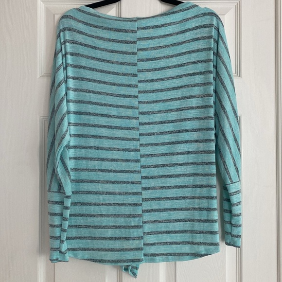 143 Story by Line Up, long sleeve, dolman style with front tie. - Picture 3 of 6